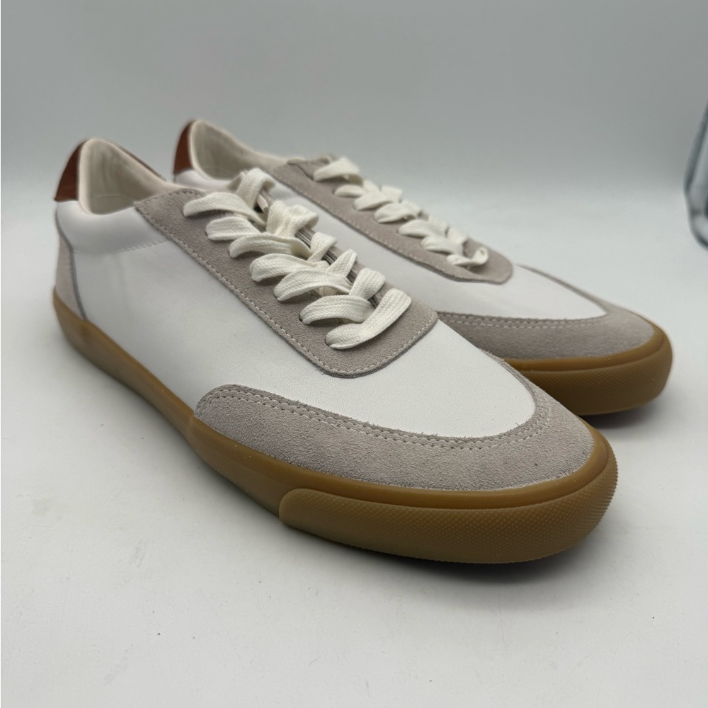 BRAND NEW Express White Sneakers PU Leather with Suede Detail Gum Sole Size 11